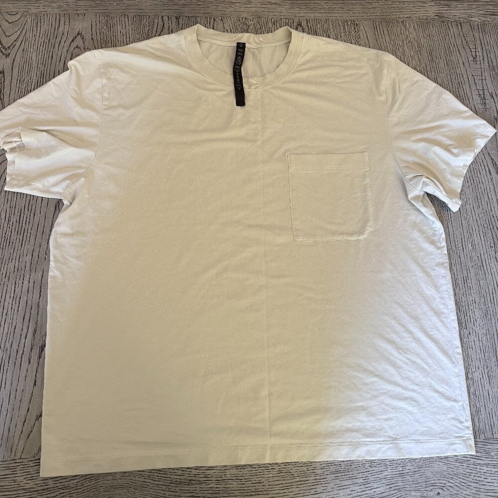 Lululemon Men’s Fundamental Oversized T-Shirt Beige/Taupe (XL)